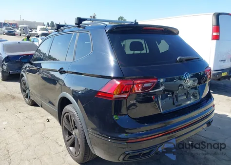 2024 Volkswagen Tiguan 2.0T Se R-Line Black z USA, uszkodzony, nr VIN 3VVCB7AX2RM024405